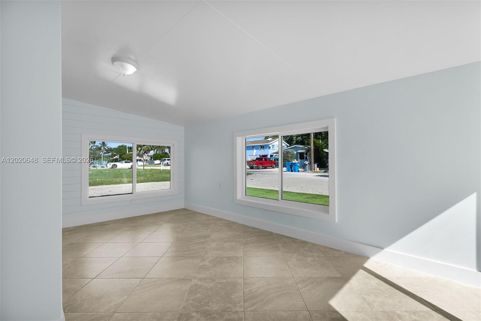 251 Azalea St Property Photo 46