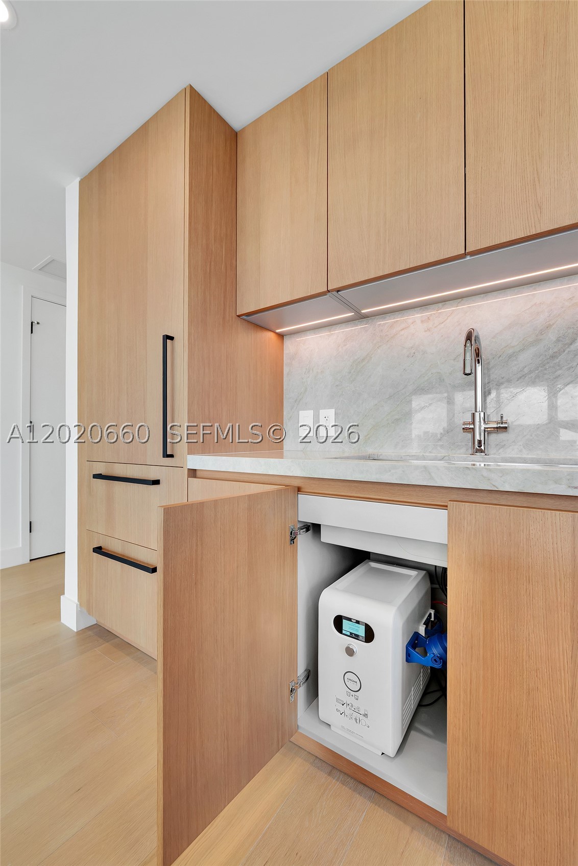 1176 97th St 704 Property Photo 10