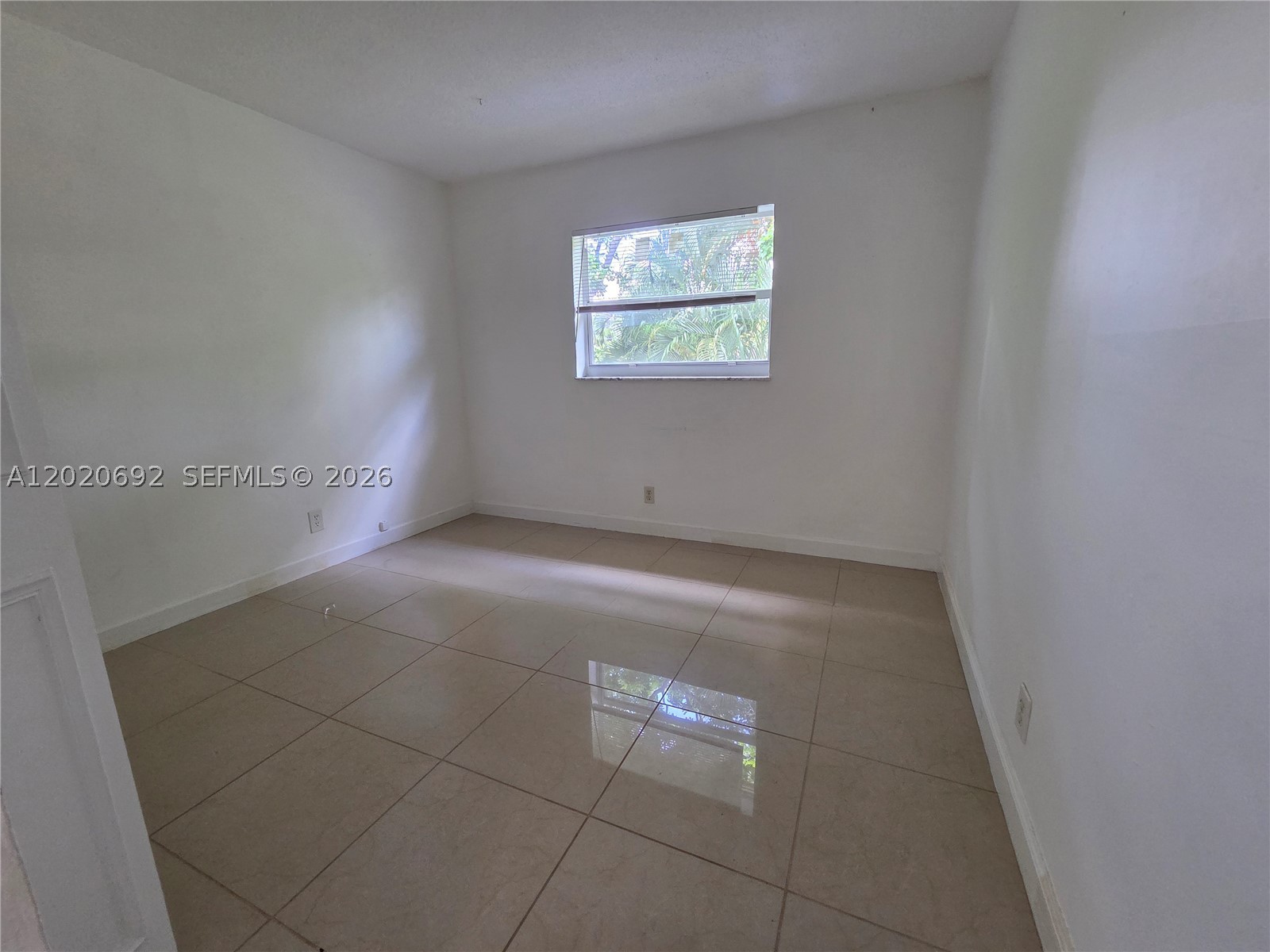 1125 Ne 16th Pl 211 Property Photo 15