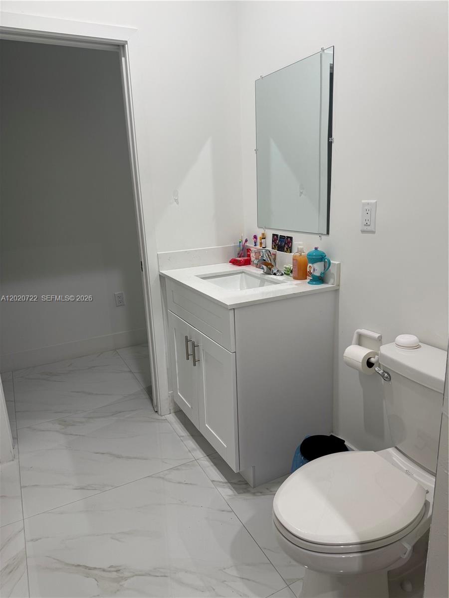 11602 Sw 240th St Property Photo 10