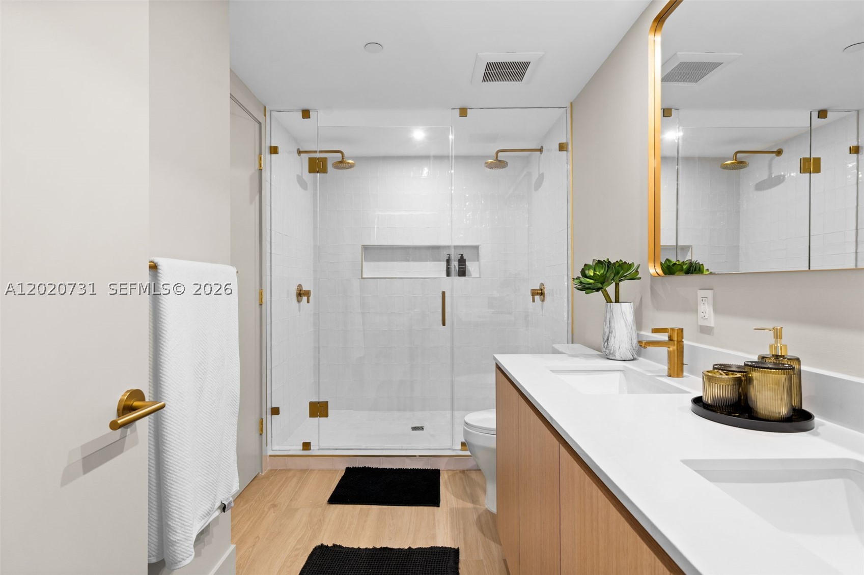 90 Ne 32 905 Property Photo 15