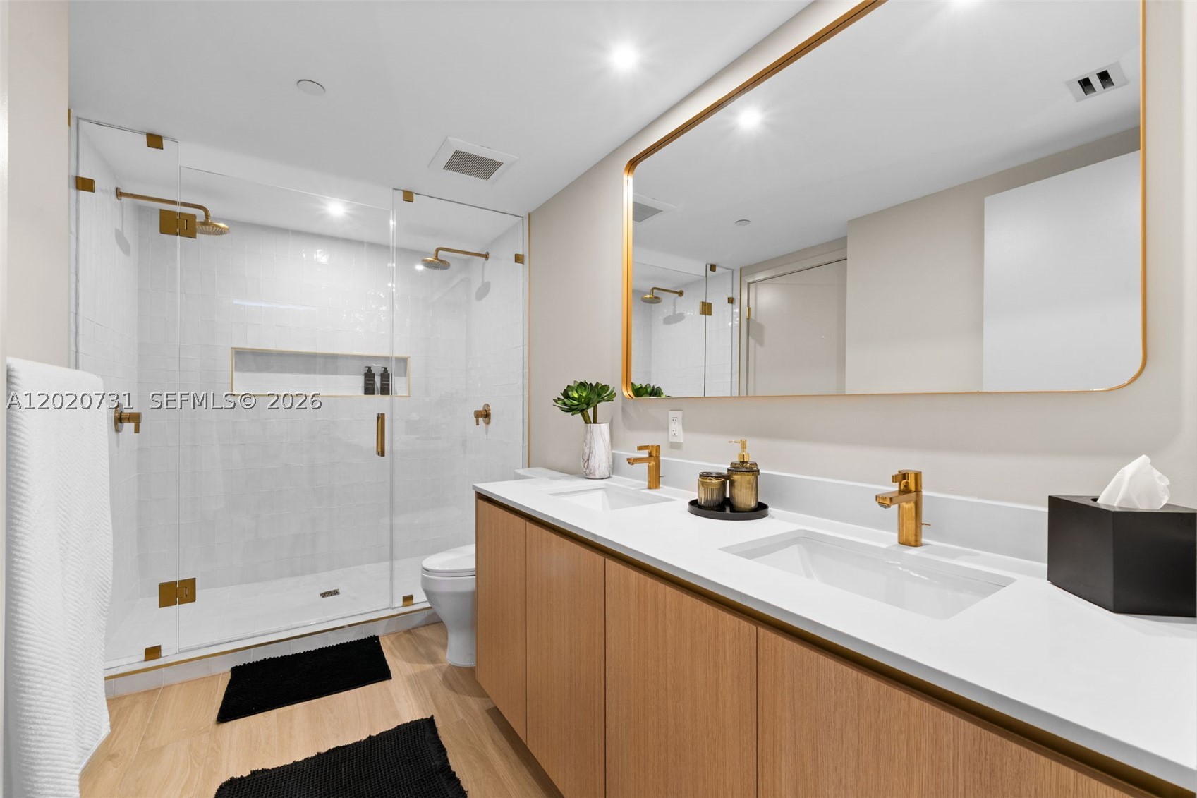 90 Ne 32 905 Property Photo 16