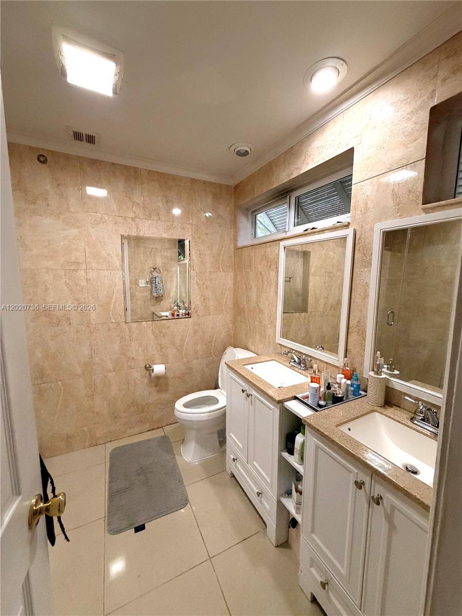 661 Sw 67th Ave Property Photo 21