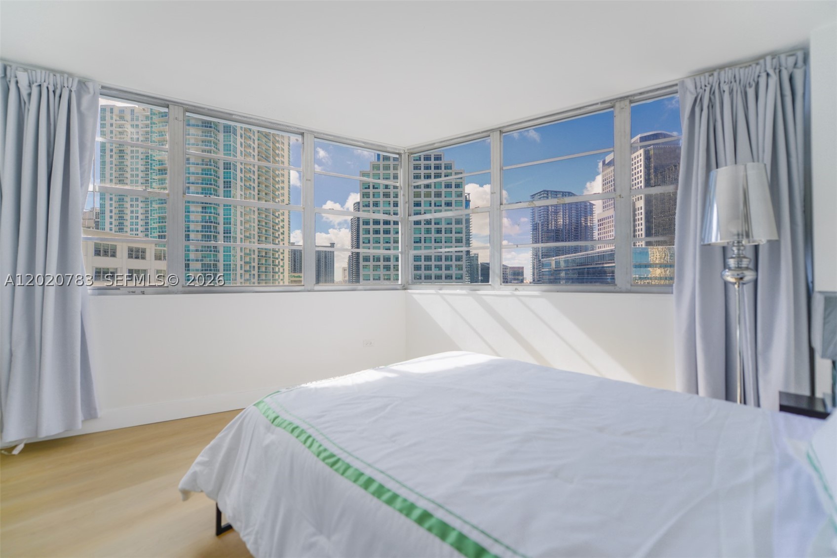 801 Brickell Bay Dr 1962 Property Photo 2