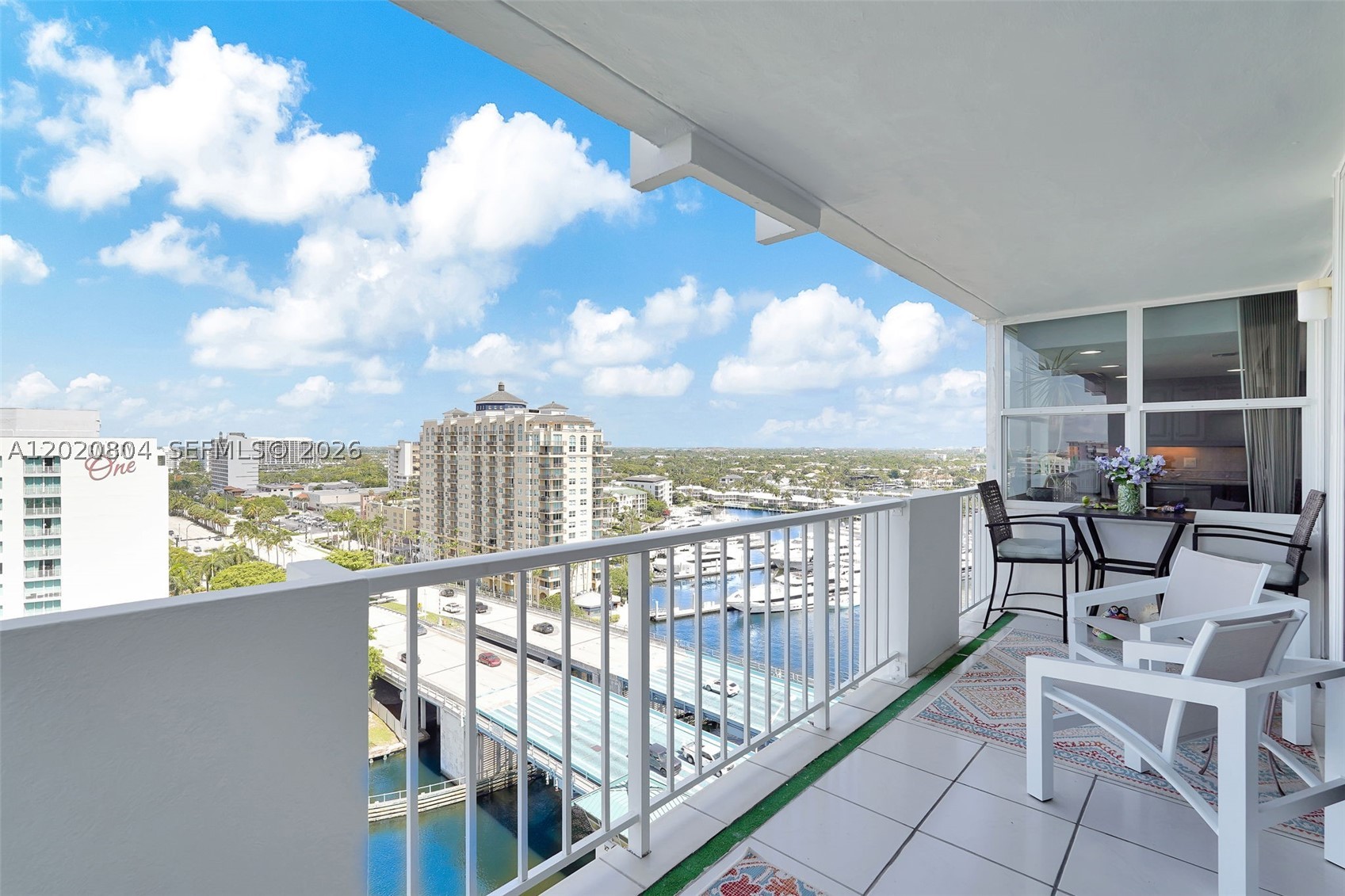 2800 E Sunrise Blvd 17e Property Photo 15