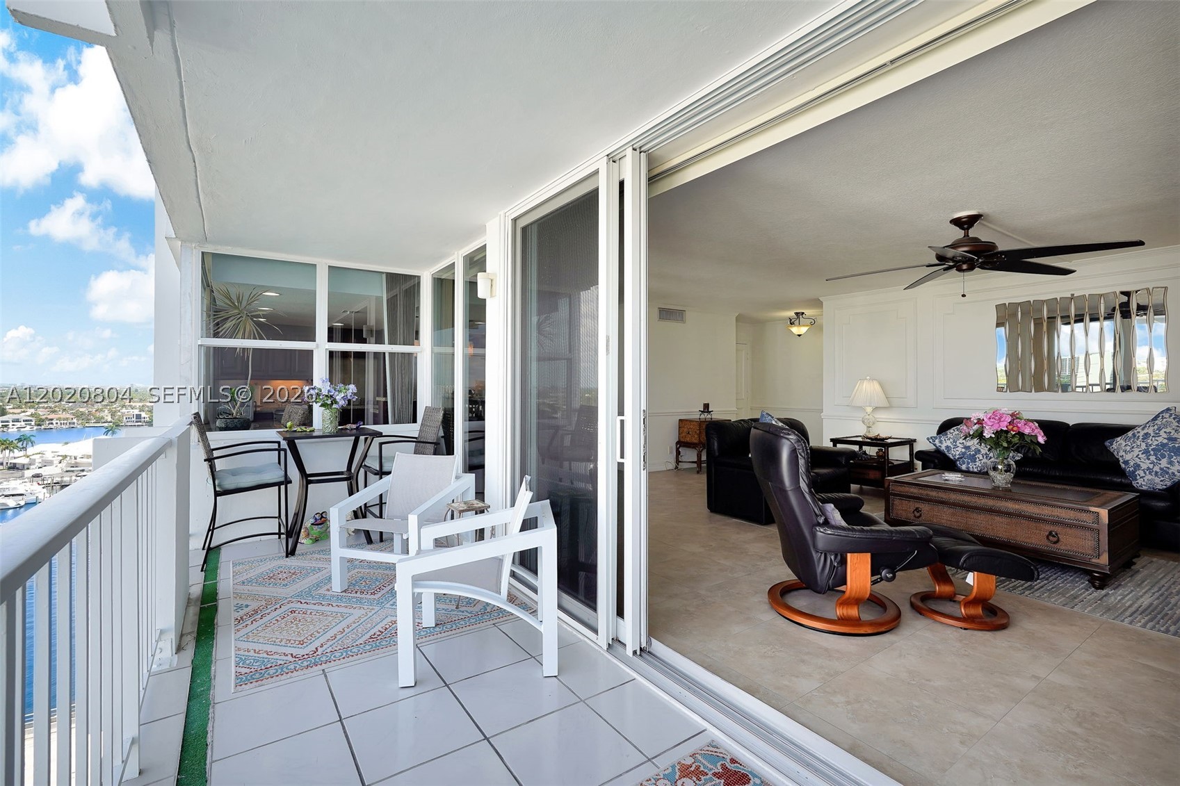 2800 E Sunrise Blvd 17e Property Photo 16