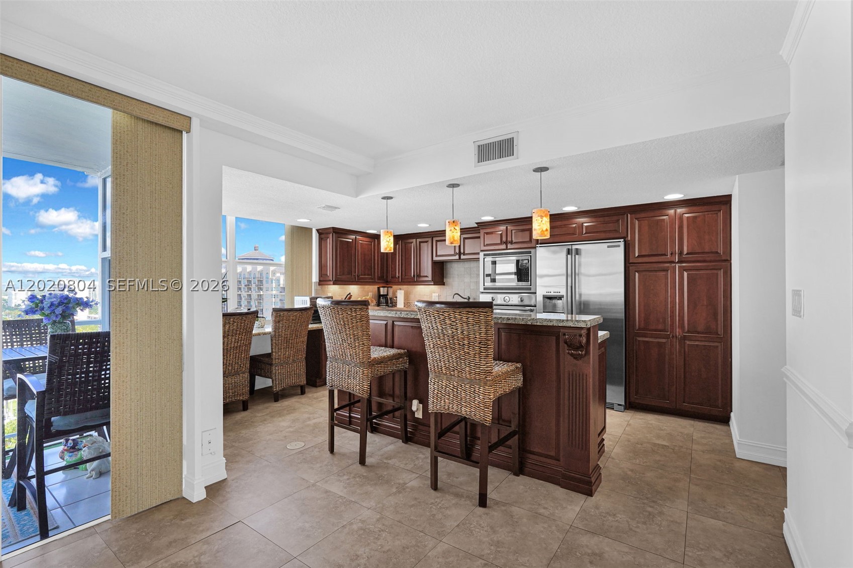 2800 E Sunrise Blvd 17e Property Photo 18