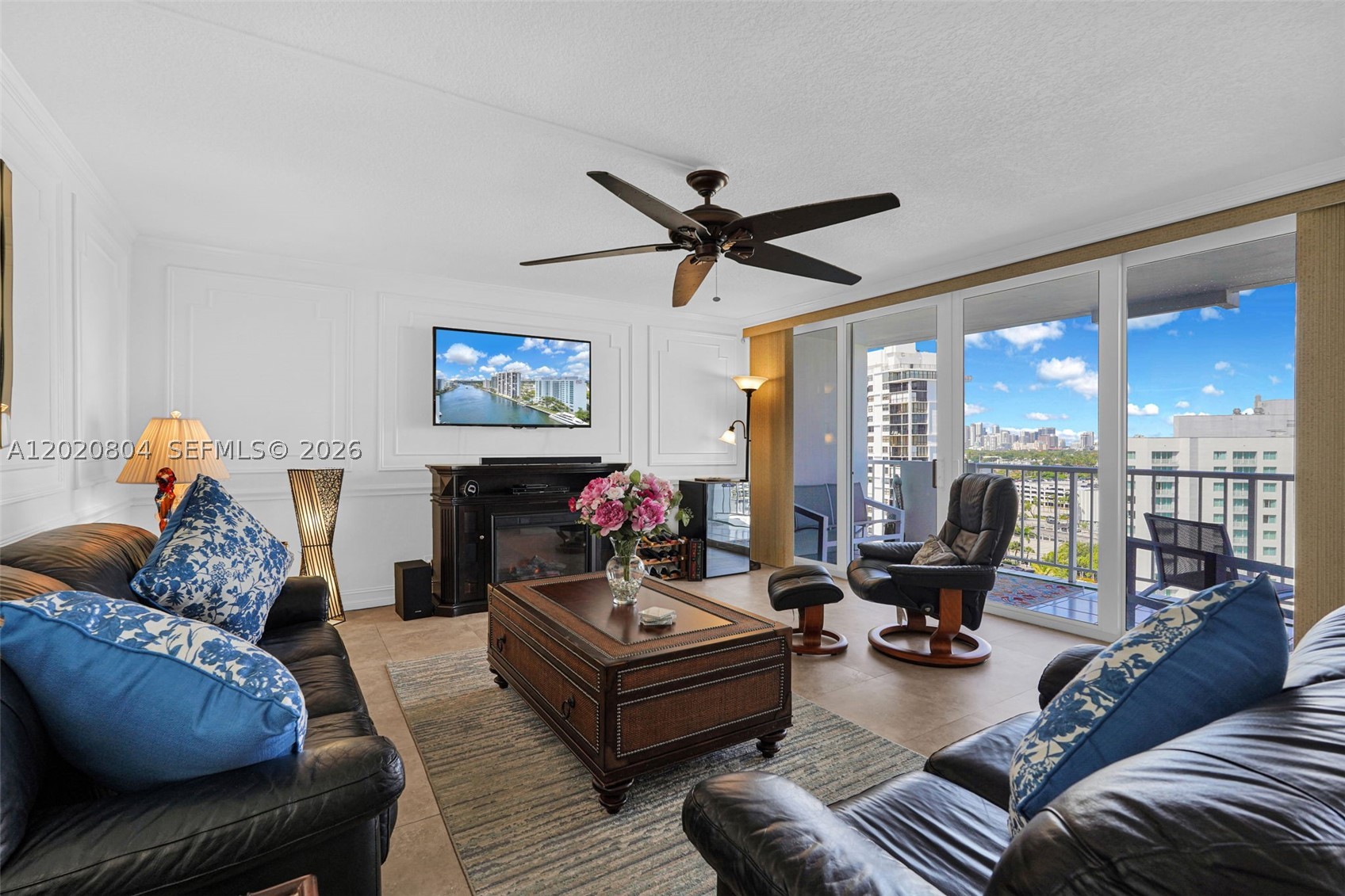 2800 E Sunrise Blvd 17e Property Photo 31