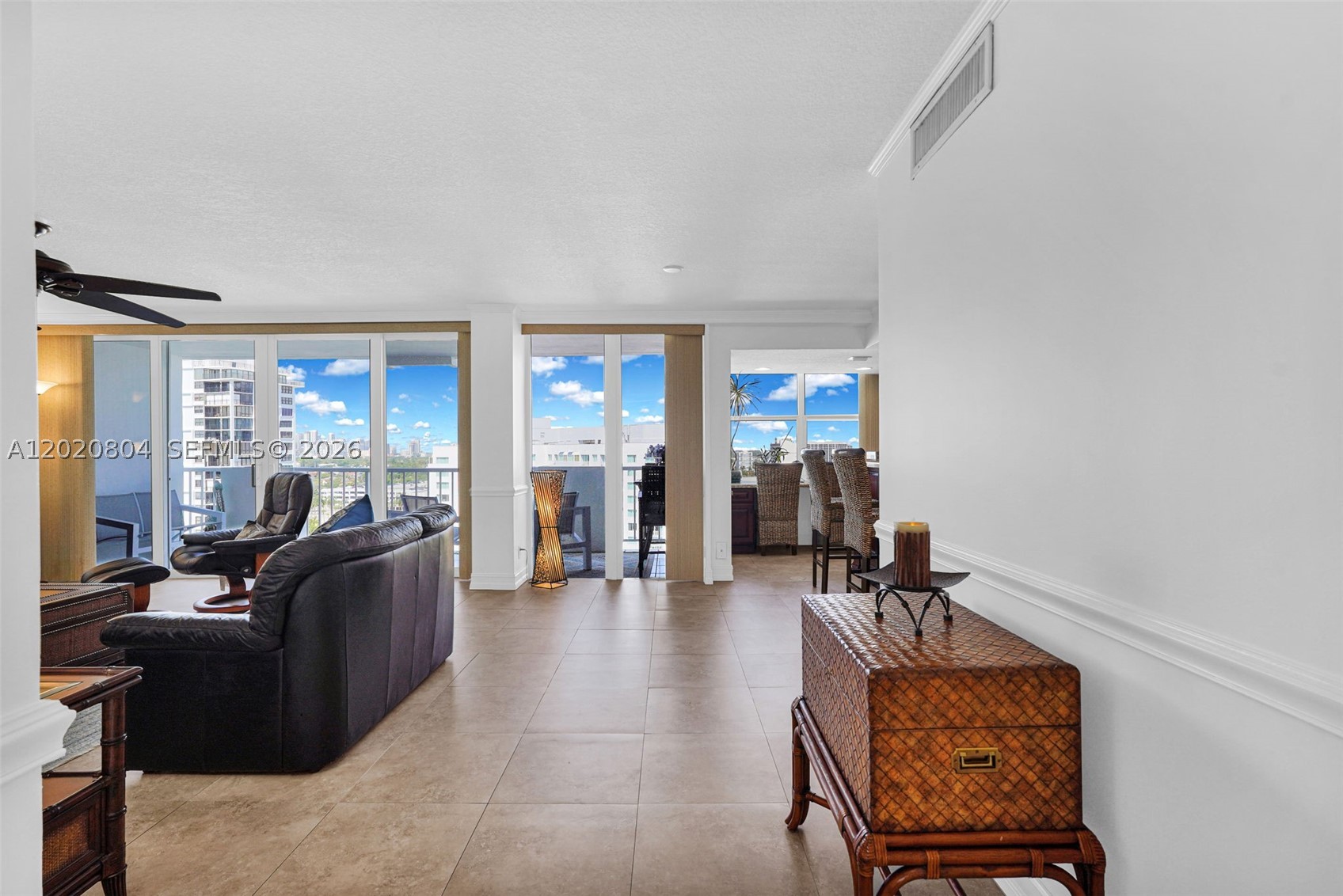 2800 E Sunrise Blvd 17e Property Photo 35