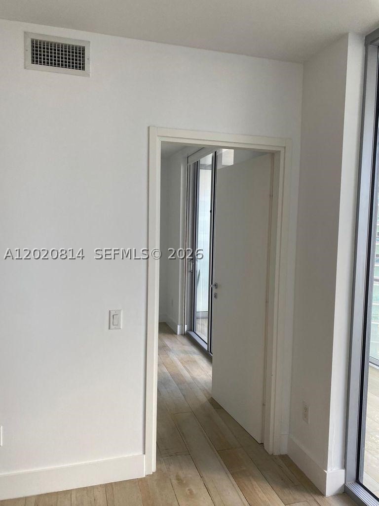 1300 Brickell Bay Dr 1805 Property Photo 8
