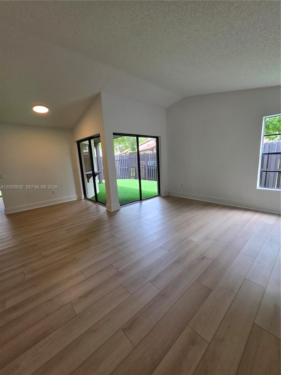 15240 Sw 45th Ter 54f Property Photo 16