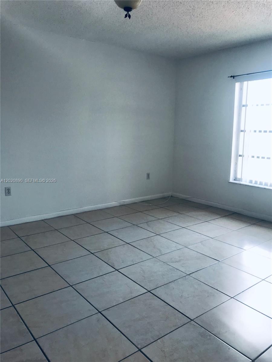 17600 Nw 68th Ave B3006 Property Photo 13