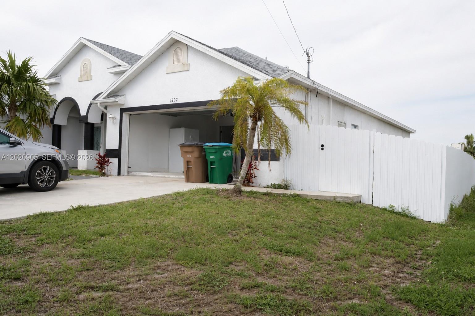 1602 Sw 14th St Property Photo 5