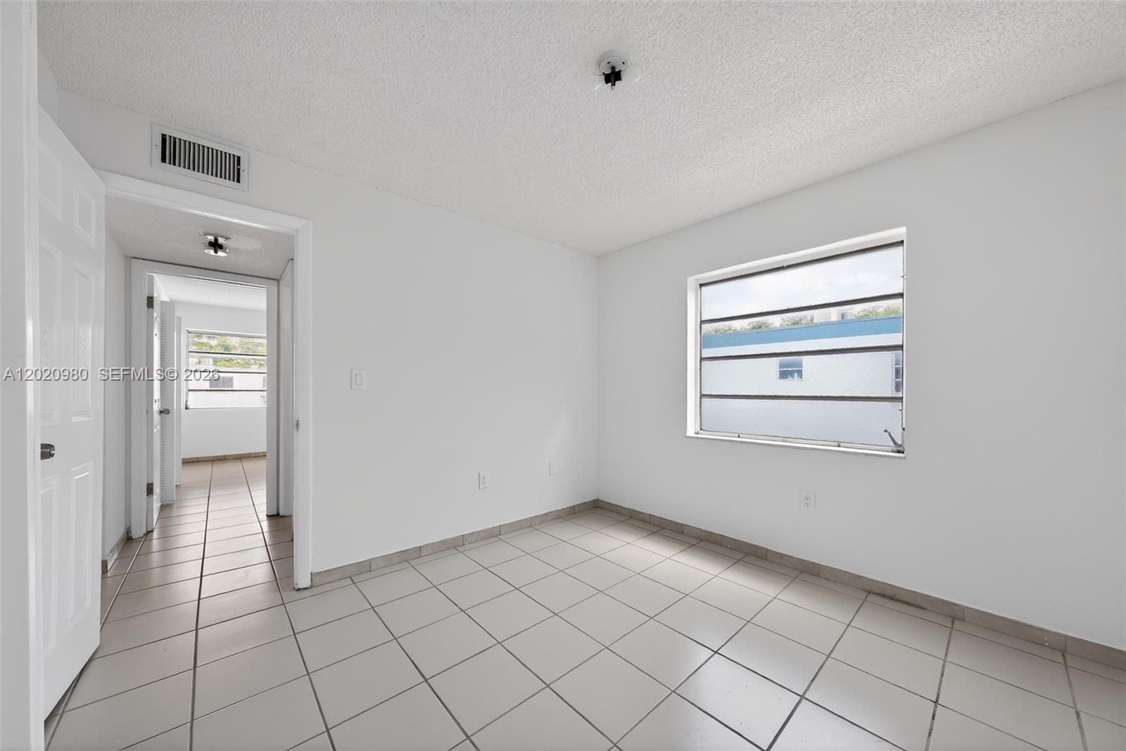 145 Sw 30th Ct B208 Property Photo 11
