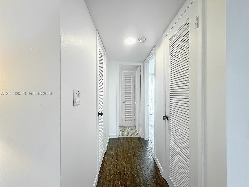 7133 Bay Dr 705 Property Photo 6