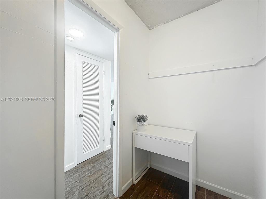 7133 Bay Dr 705 Property Photo 15