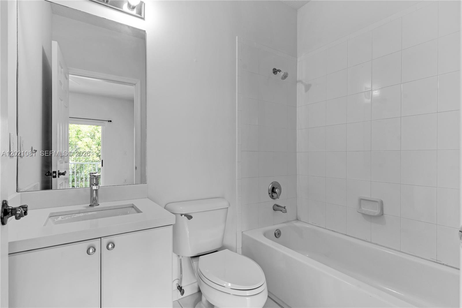 2312 Se 21st St 2312 Property Photo 15