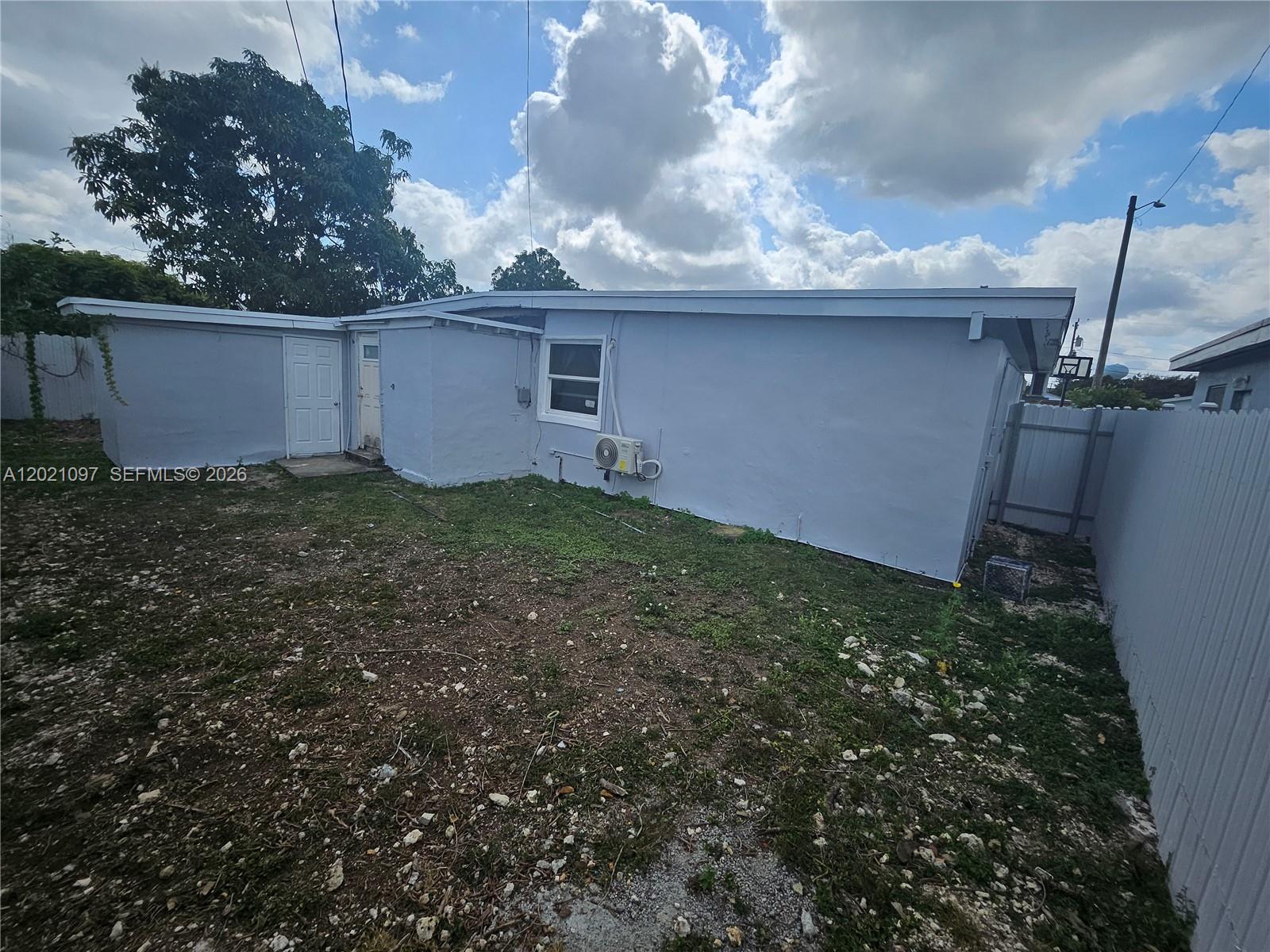 528 Nw 10th St Property Photo 11