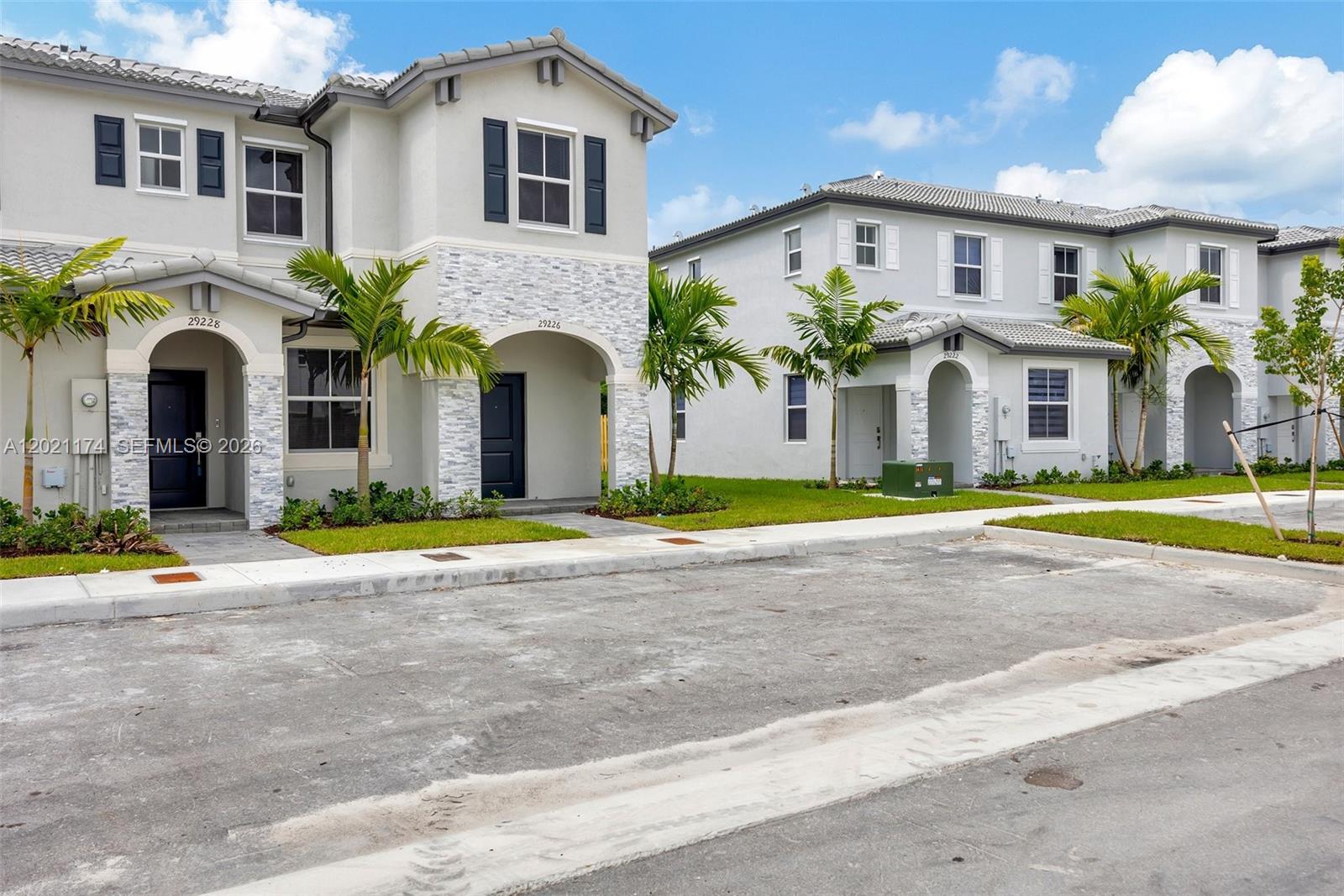 A12021174 Property Photo 1