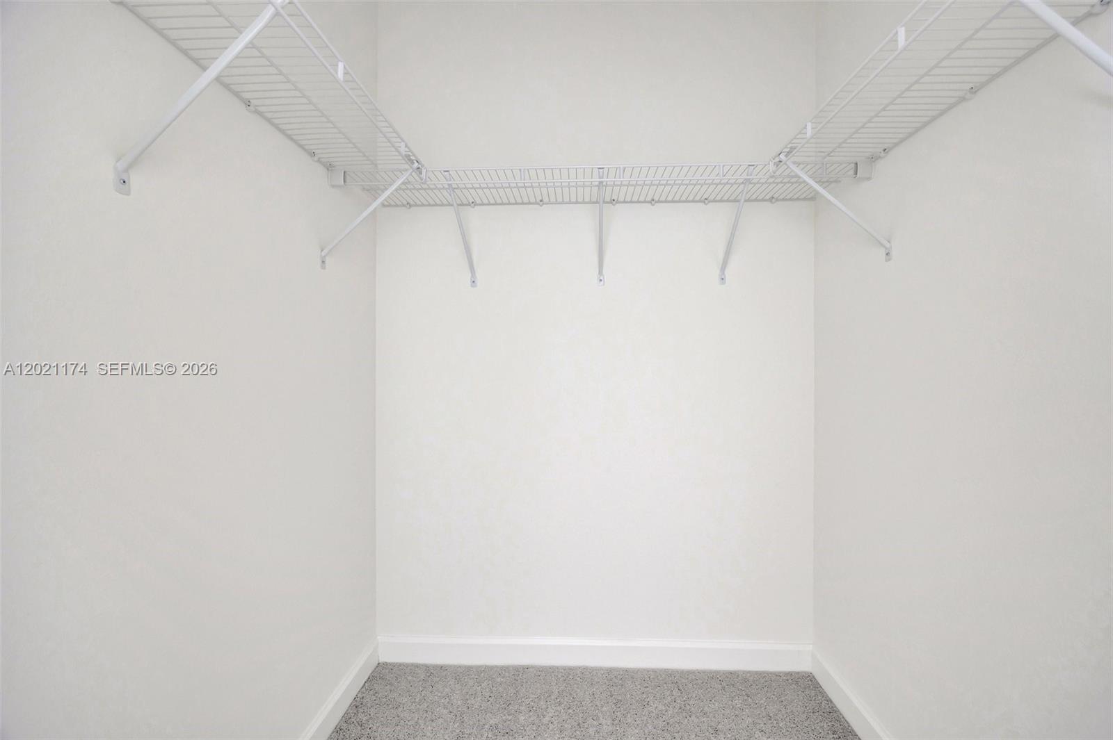 A12021174 Property Photo 19