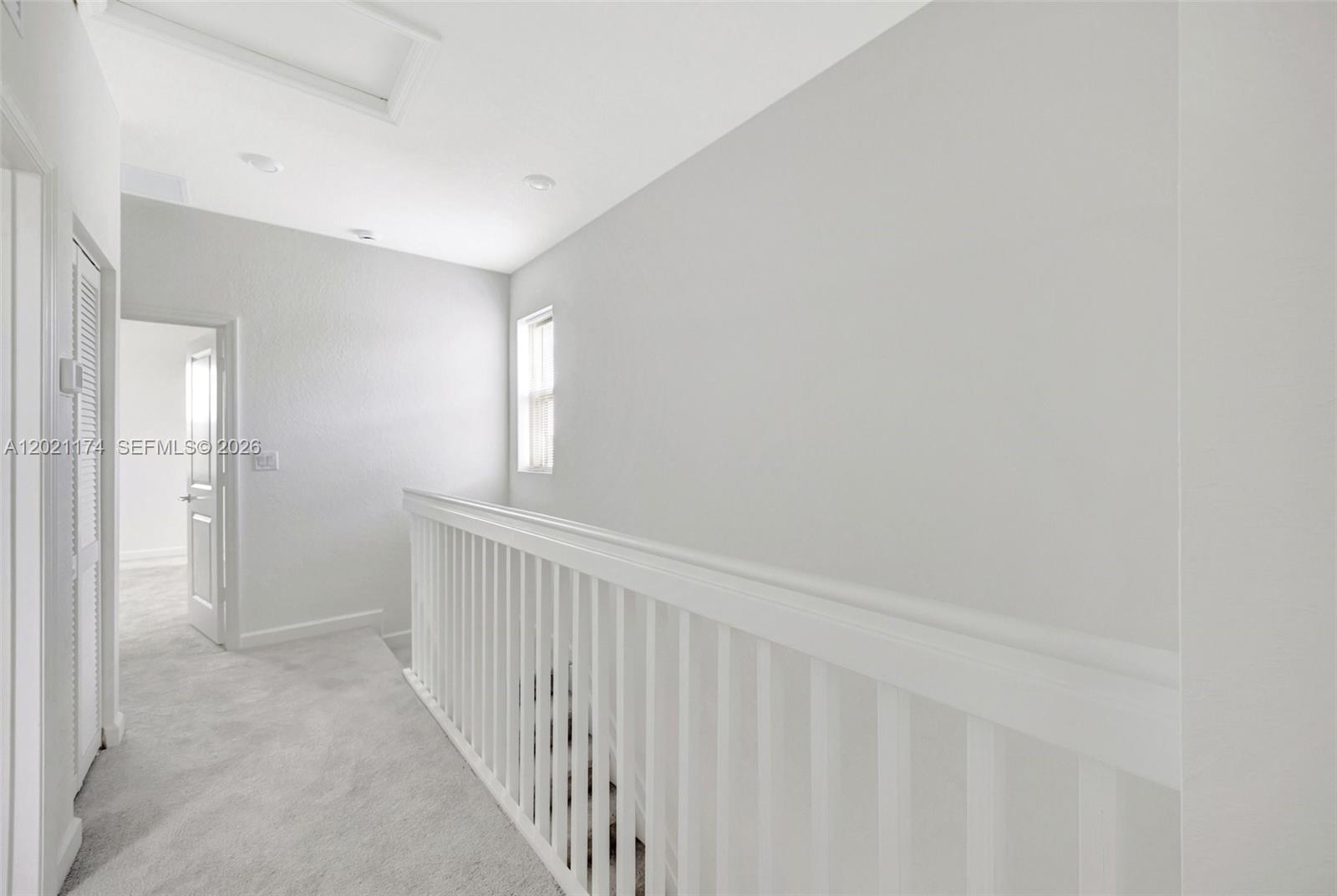A12021174 Property Photo 33