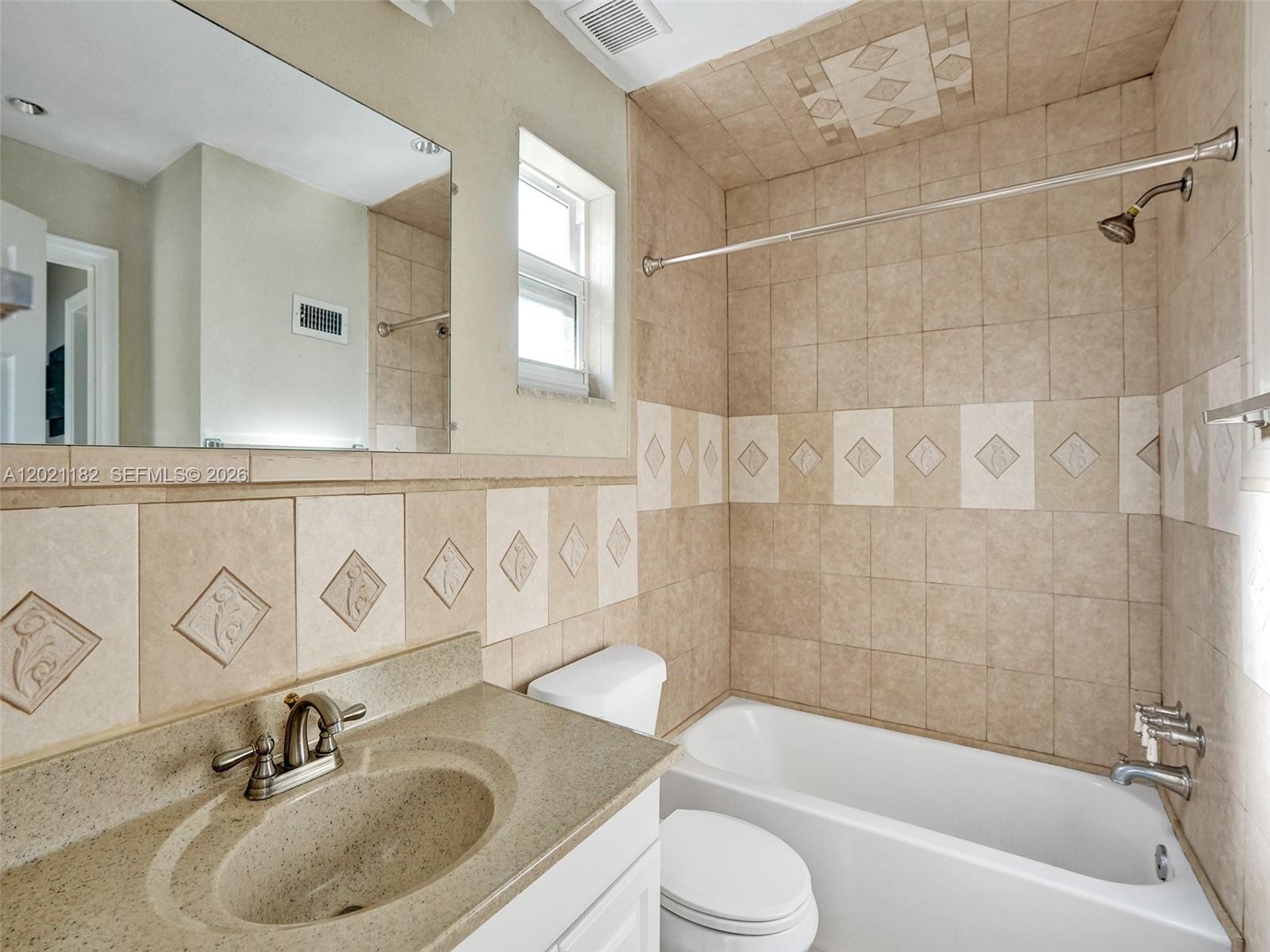 8550 Nw 27th Pl 8550 Property Photo 25