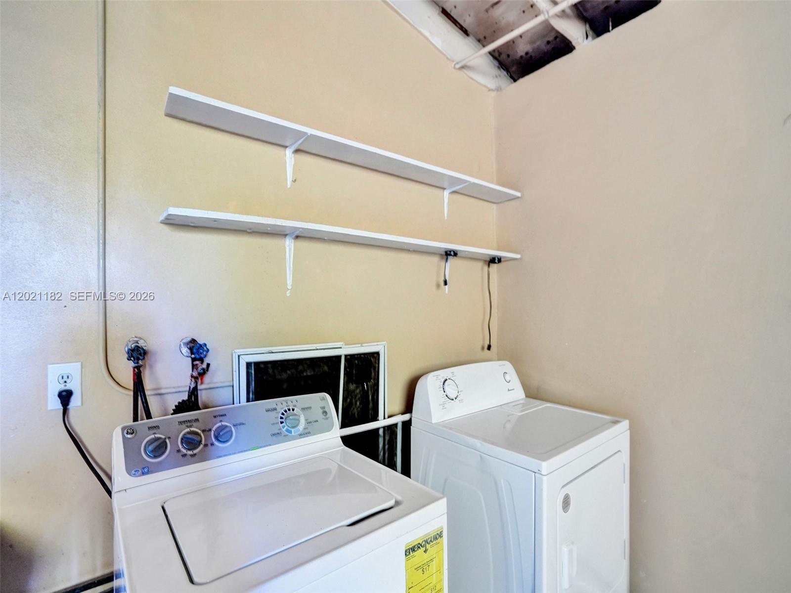 8550 Nw 27th Pl 8550 Property Photo 27