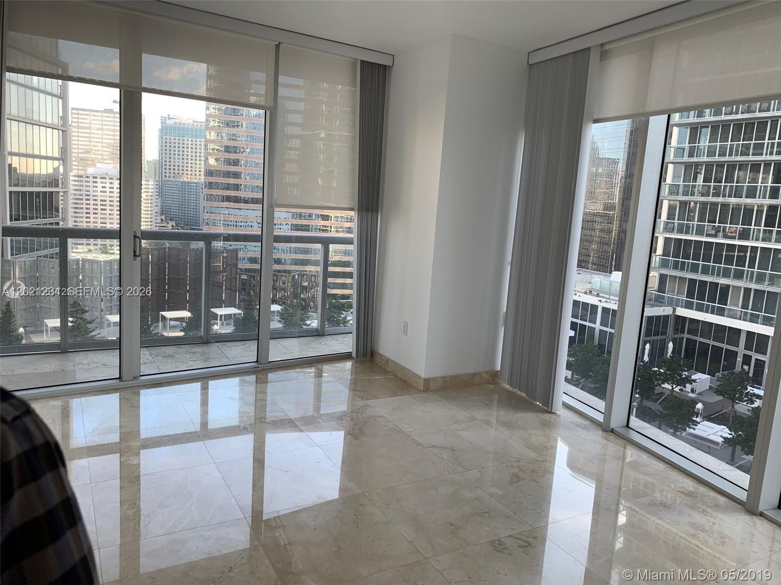 475 Brickell Ave 1813 Property Photo 6
