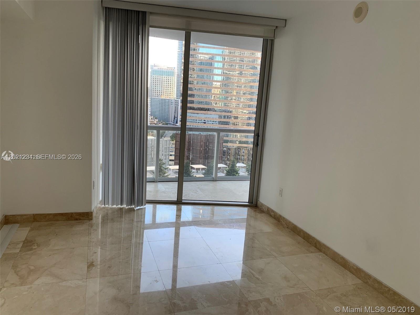 475 Brickell Ave 1813 Property Photo 10