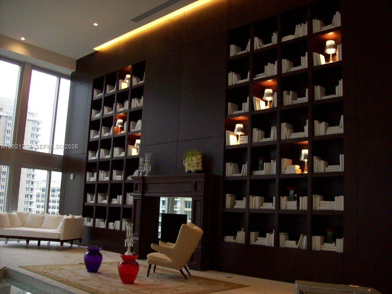 475 Brickell Ave 1813 Property Photo 24