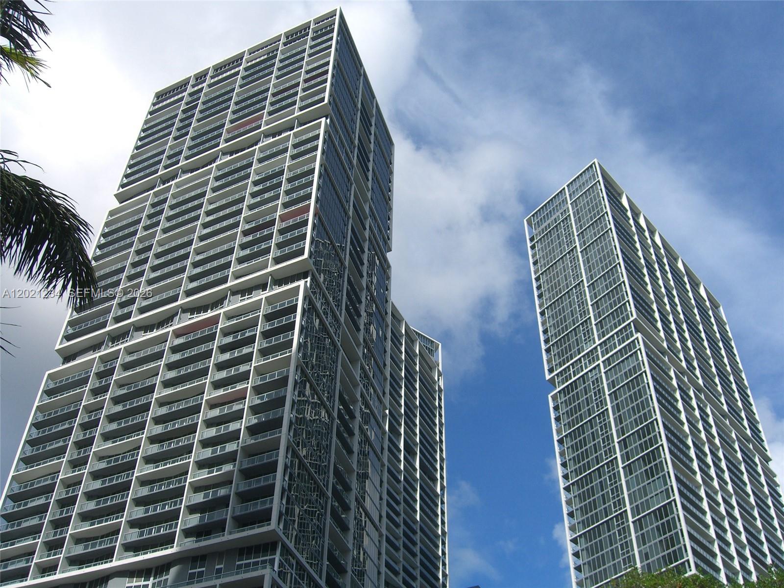 475 Brickell Ave 1813 Property Photo 37