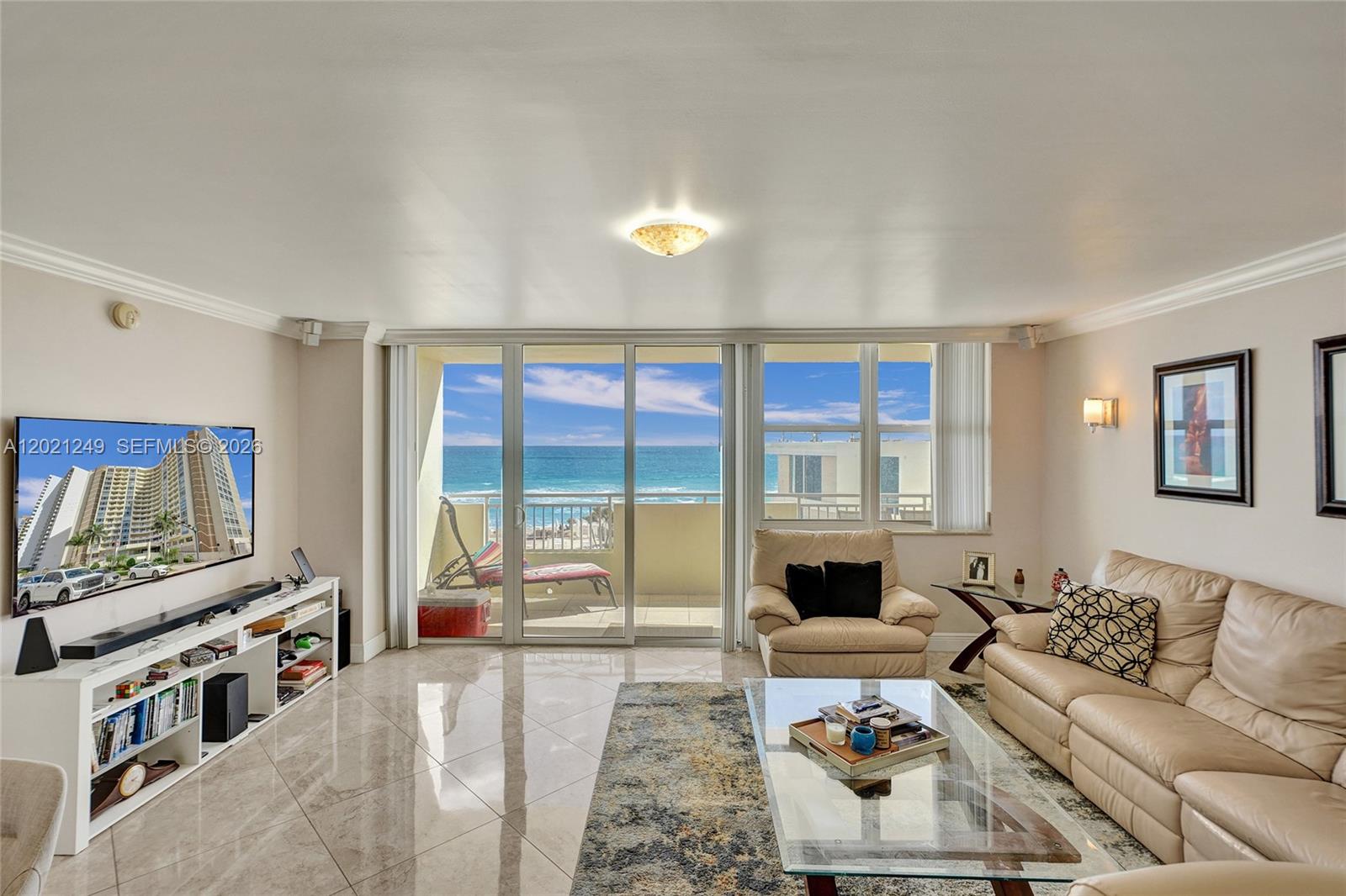 3180 S Ocean Dr 415 Property Photo 5
