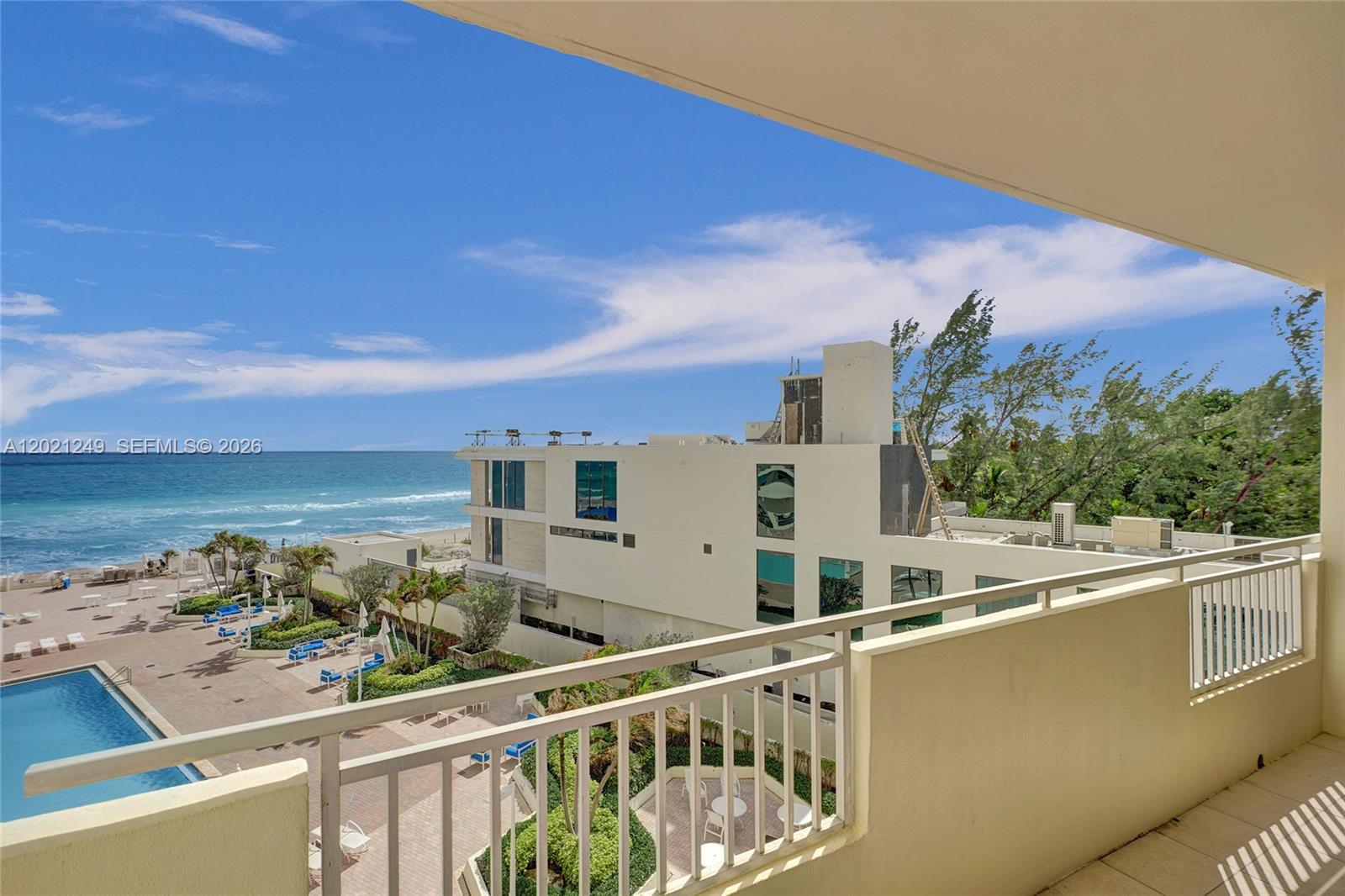 3180 S Ocean Dr 415 Property Photo 10