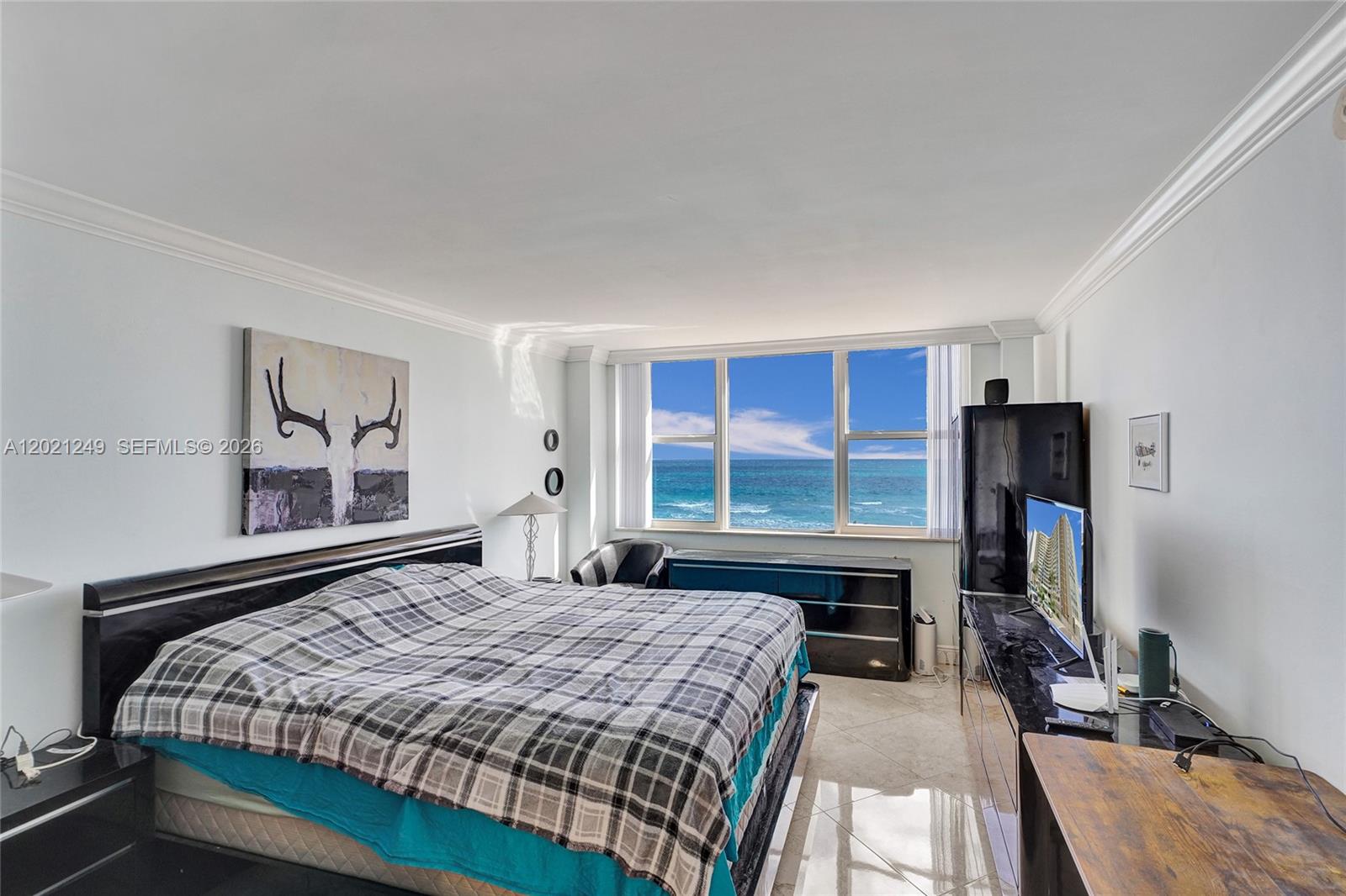 3180 S Ocean Dr 415 Property Photo 12