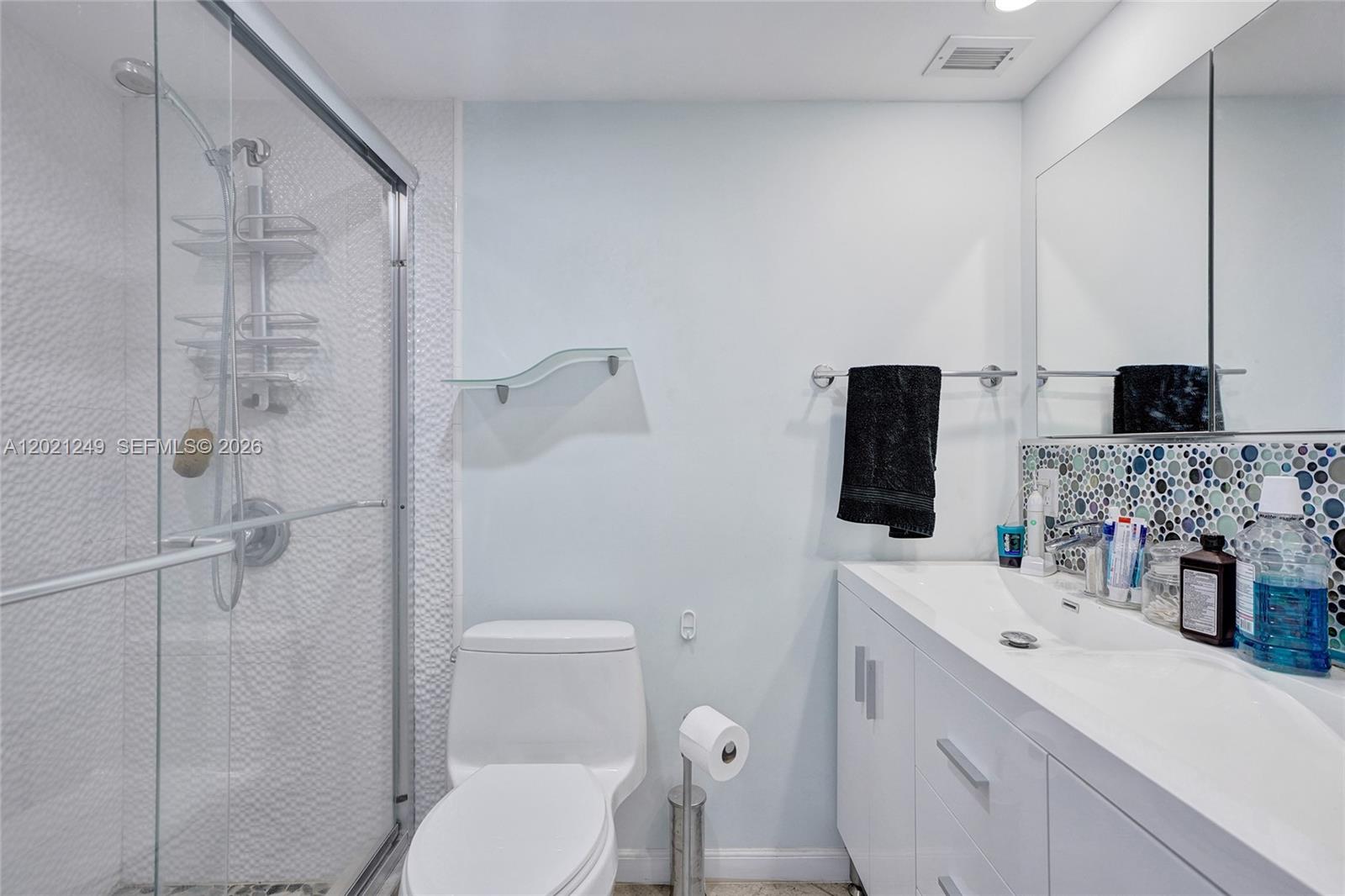 3180 S Ocean Dr 415 Property Photo 14