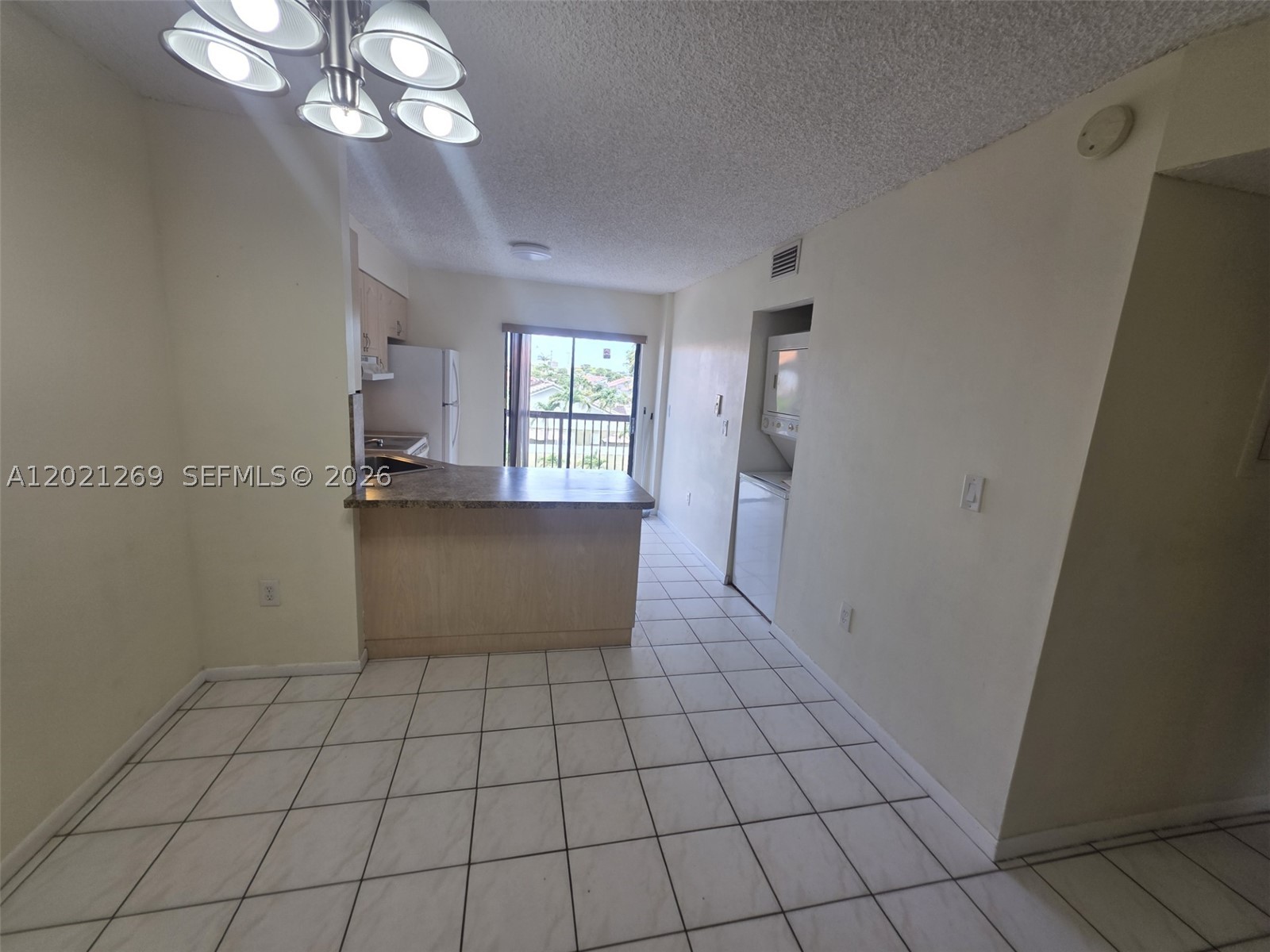 5560 W 21st Ct 308 Property Photo 11