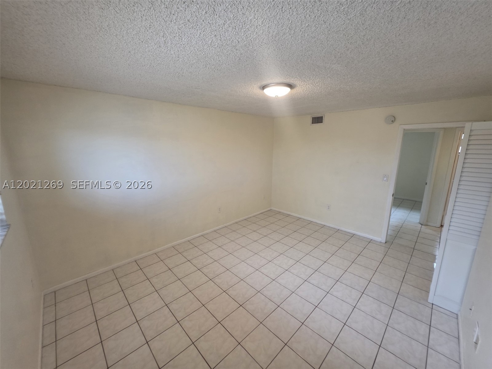 5560 W 21st Ct 308 Property Photo 22