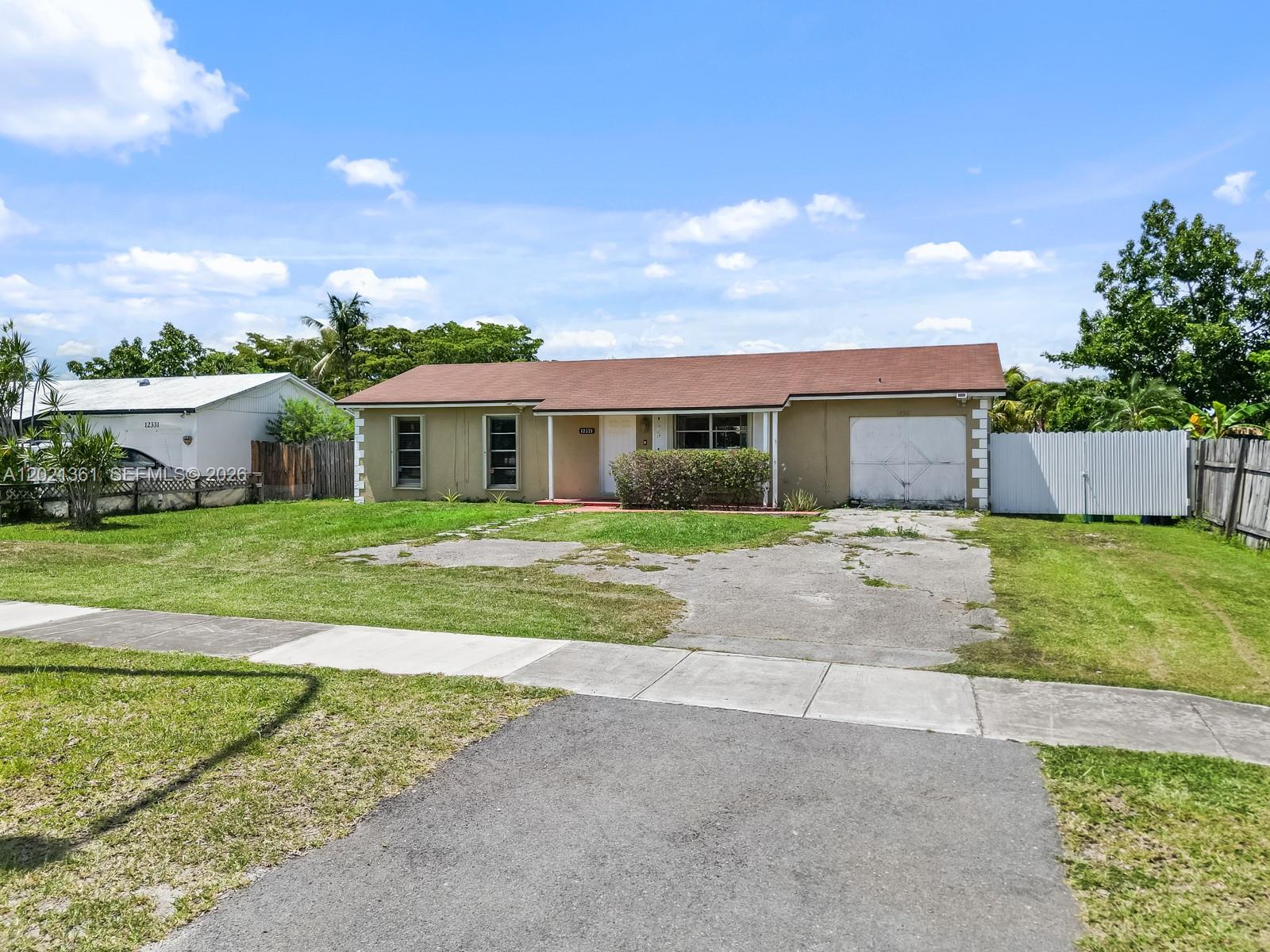 12321 SW 268