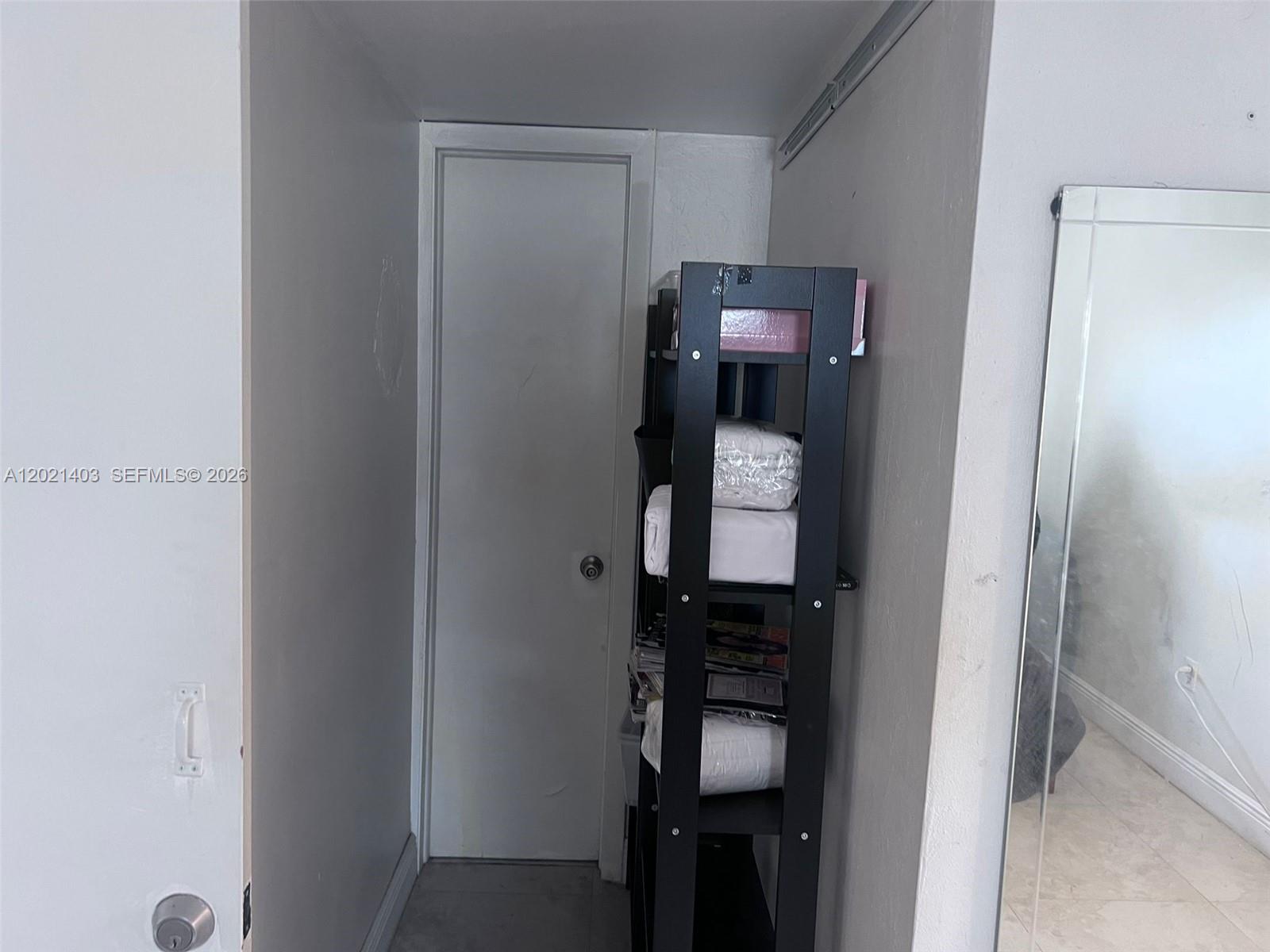 528 Meridian Ave 503 Property Photo 11