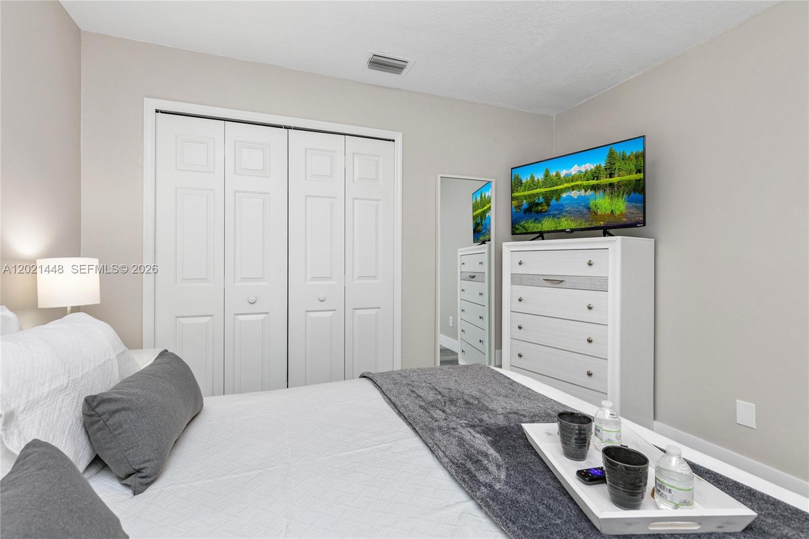 5608 Mandarin Property Photo 4