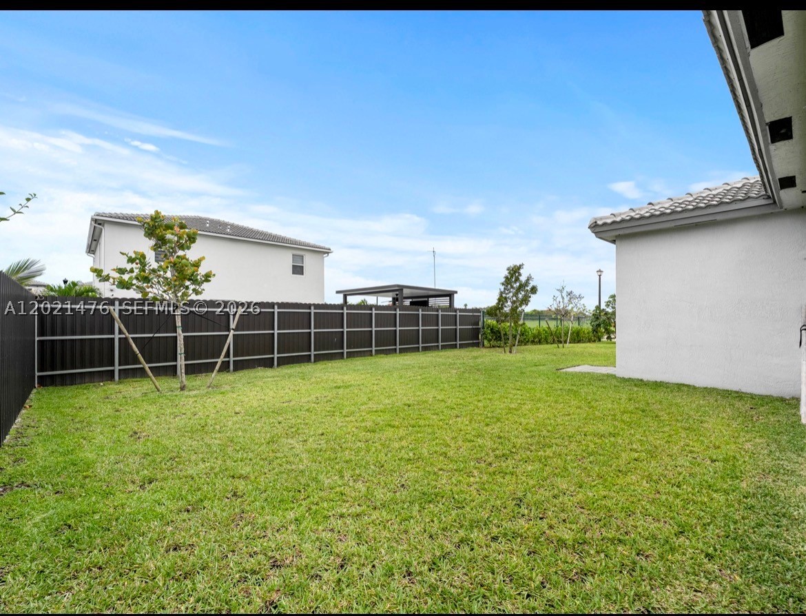14884 Sw 162nd St Property Photo 4