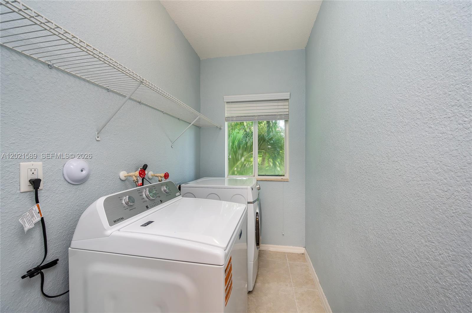 2343 Se 16th Pl Property Photo 22