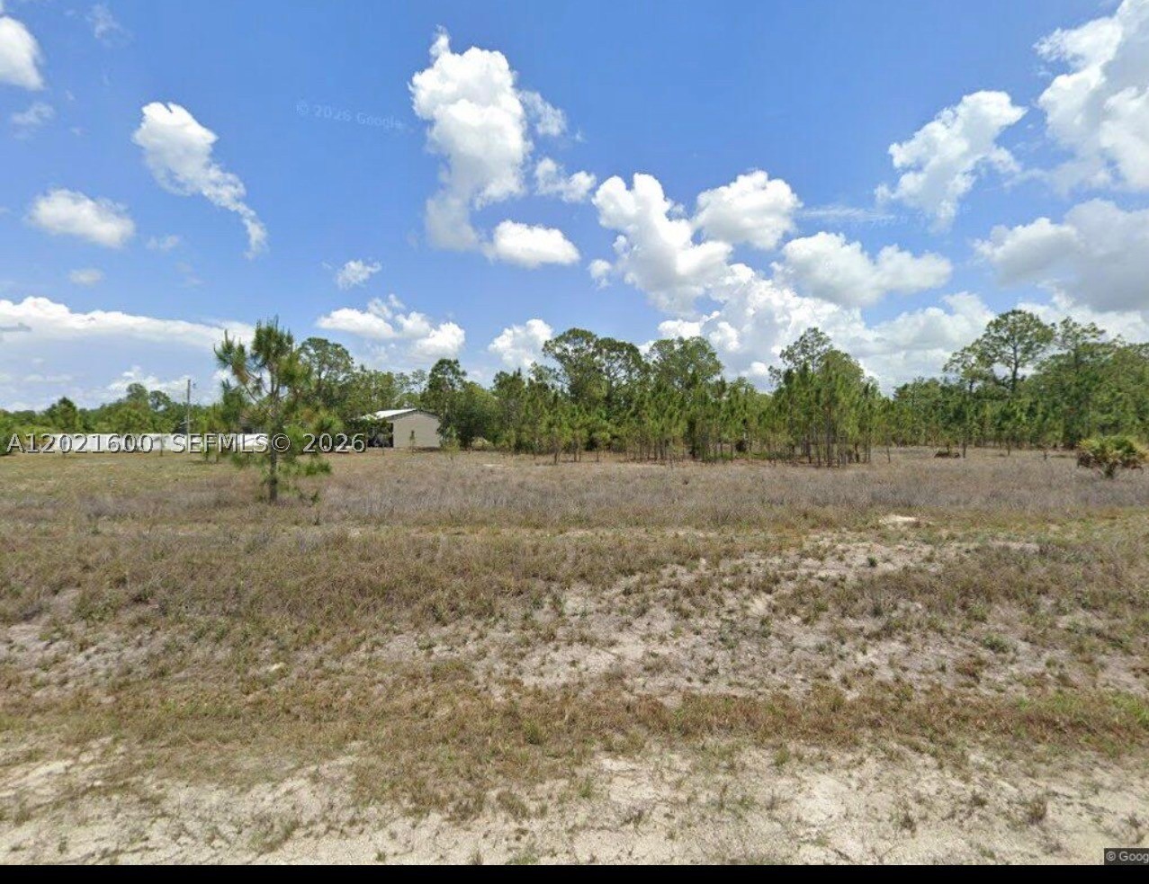 1510 Mcarthur Ave Property Photo 1