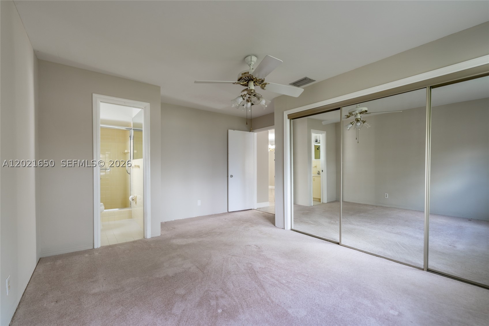 947 Lincoln St Property Photo 14