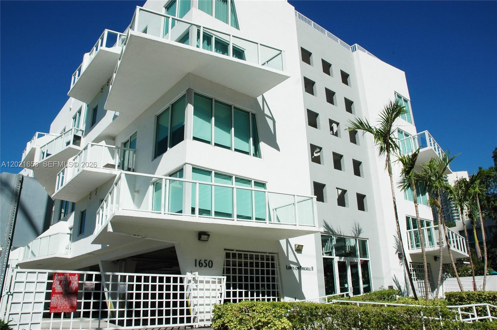 1650 Brickell Ave 110 Property Photo 1