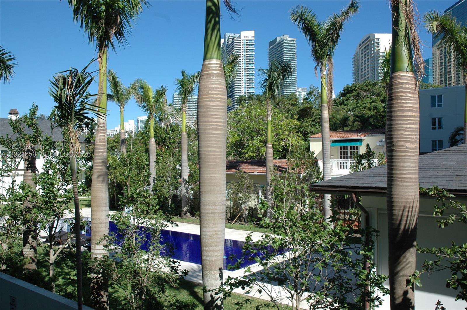 1650 Brickell Ave 110 Property Photo 7