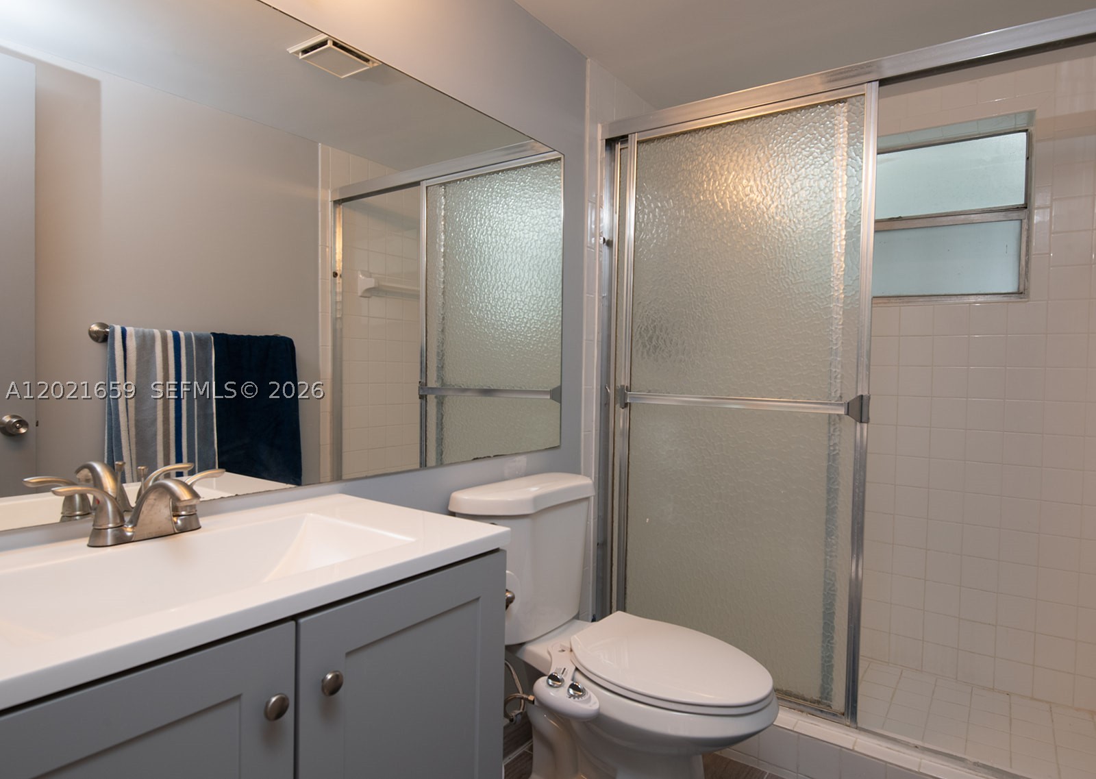 4650 Washington St 502 Property Photo 17