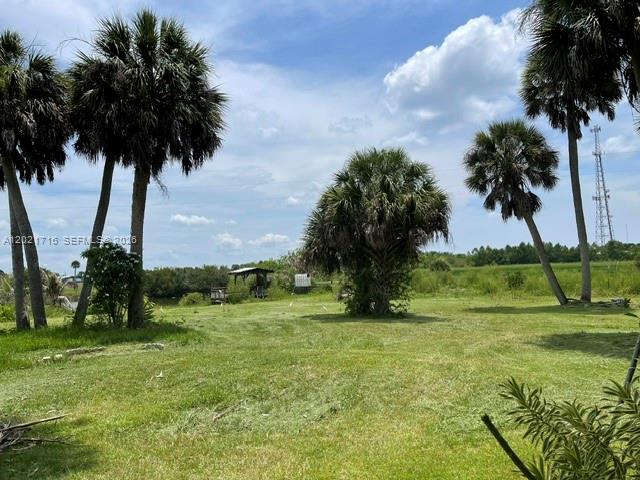 1326 Red Barn Rd Property Photo 1