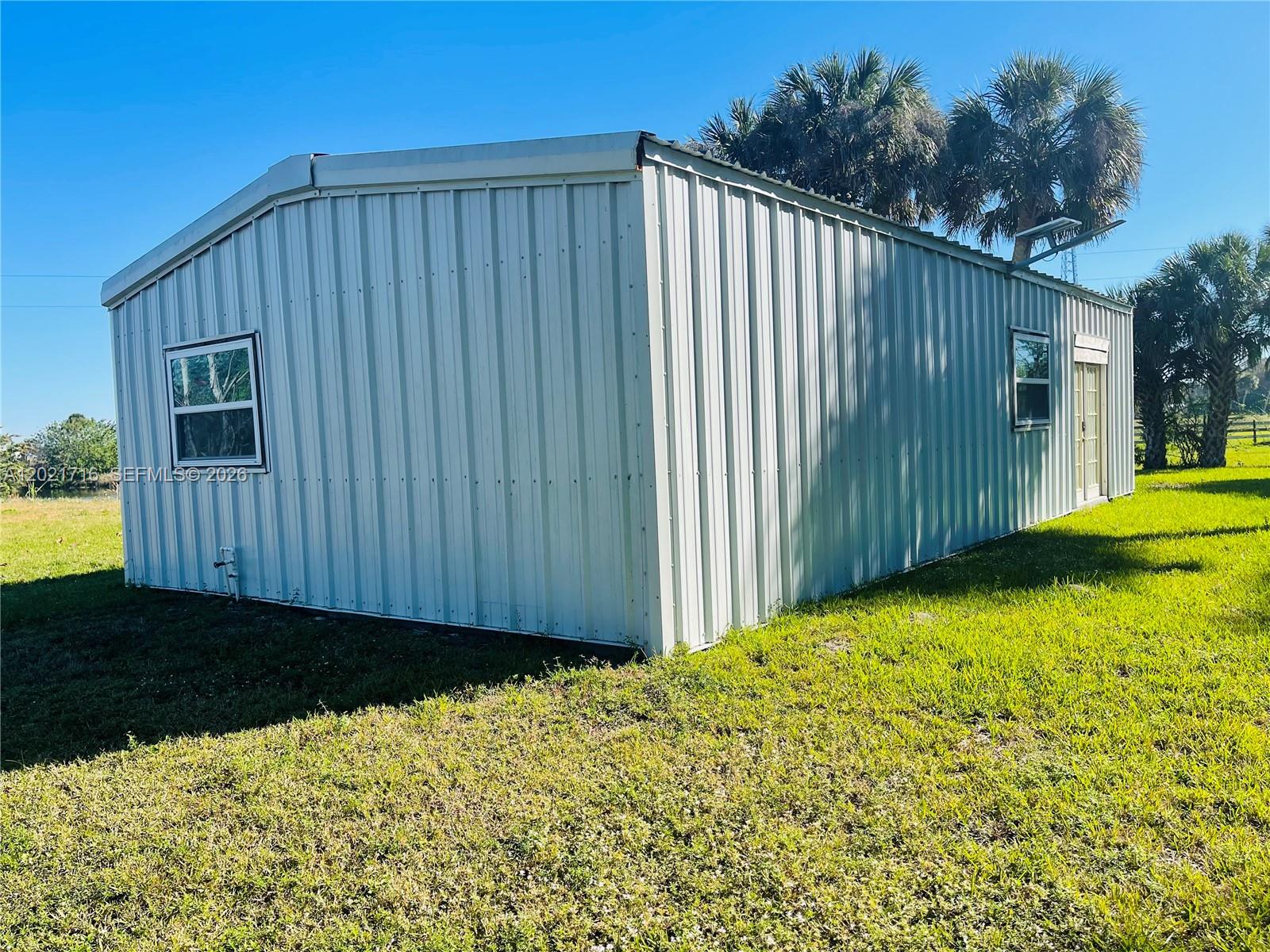 1326 Red Barn Rd Property Photo 3