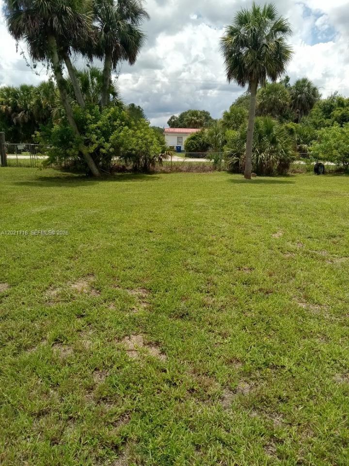 1326 Red Barn Rd Property Photo 5
